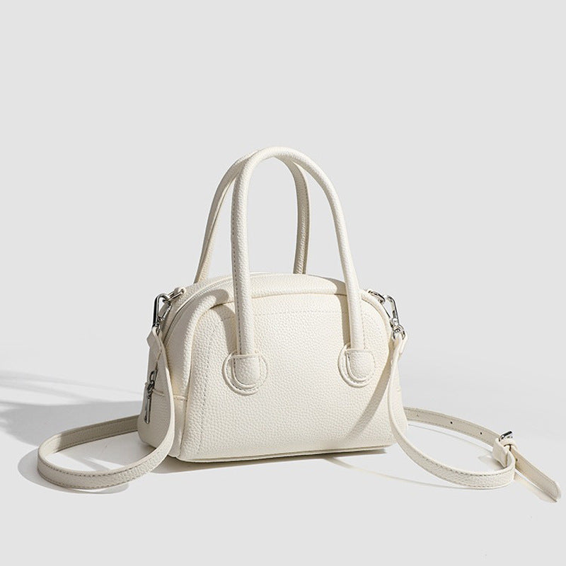 Damen Designer Handtasche im klassischen Stil mit elegantem Tragegriff Nord Taschen