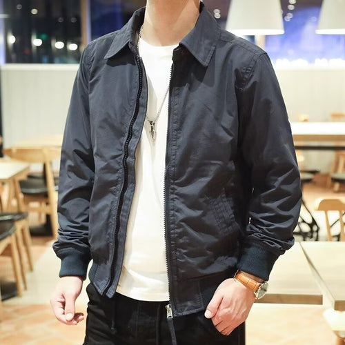 Herren Schlanke Harrington-Jacke im Bomberstil mit Hemdkragen und geripptem Saum Nord Taschen