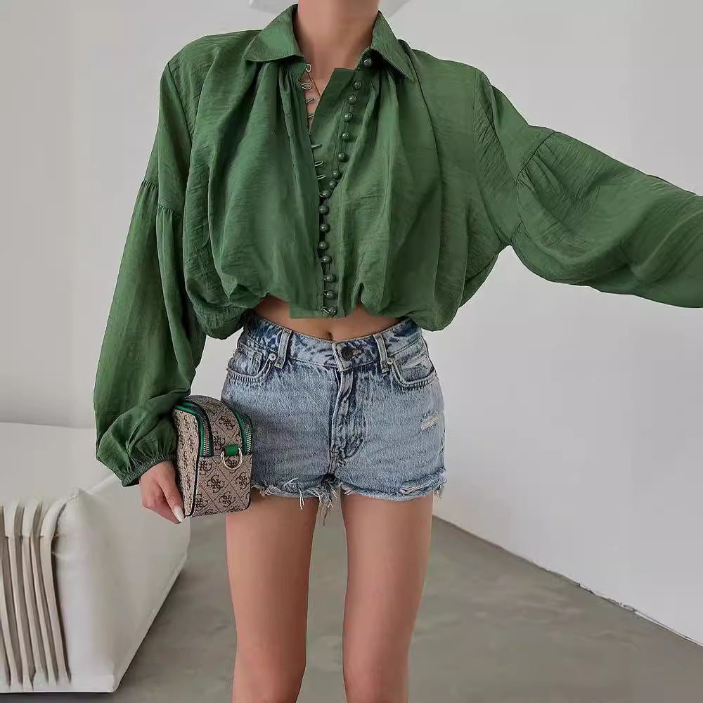 Damen Kurze Bluse mit Ballonärmeln, Zier-Knopfleiste und leichter Struktur Nord Taschen