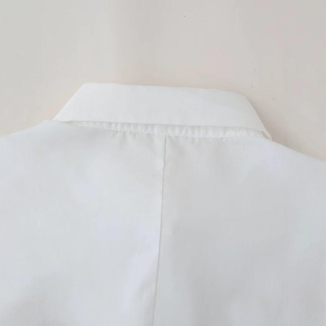 Damen Locker geschnittene Hemdbluse mit Palmen-Pailletten, Hemdkragen und Perlendetail Nord Taschen
