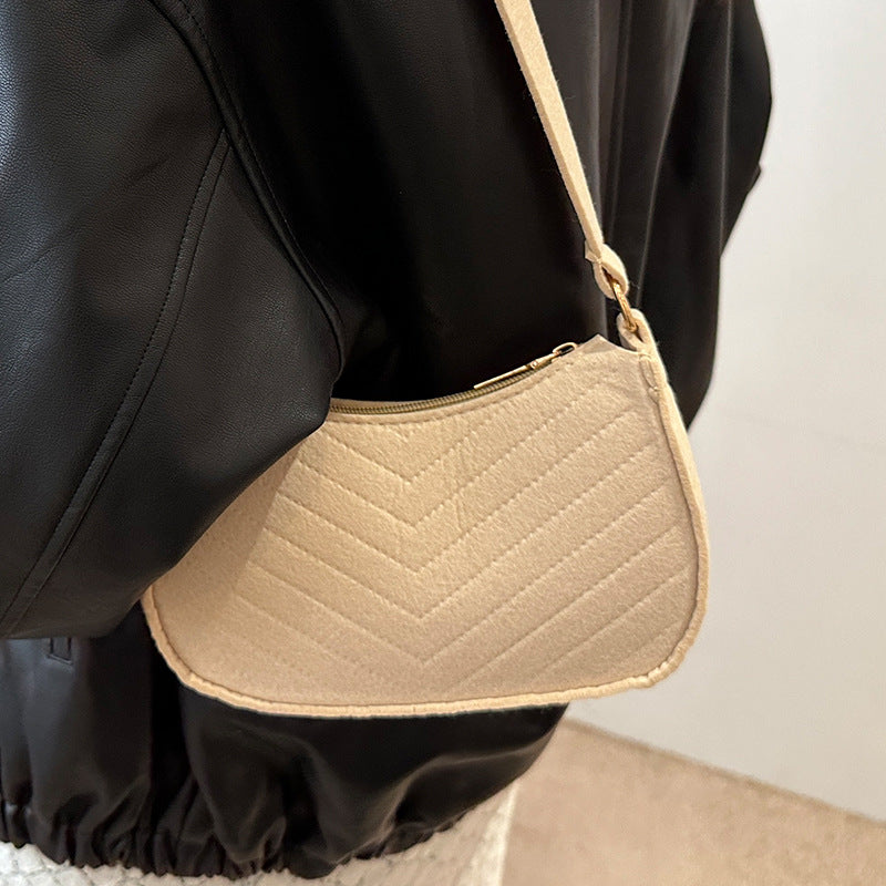 Damen Schultertasche mit elegantem geflochtenem Design Nord Taschen