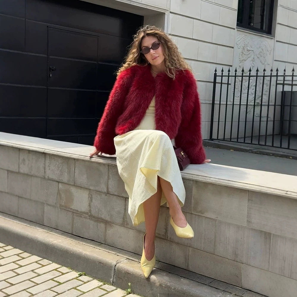 Damen Kurzjacke aus luxuriösem Faux-Fur mit Shaggy-Optik und kastiger Silhouette Nord Taschen