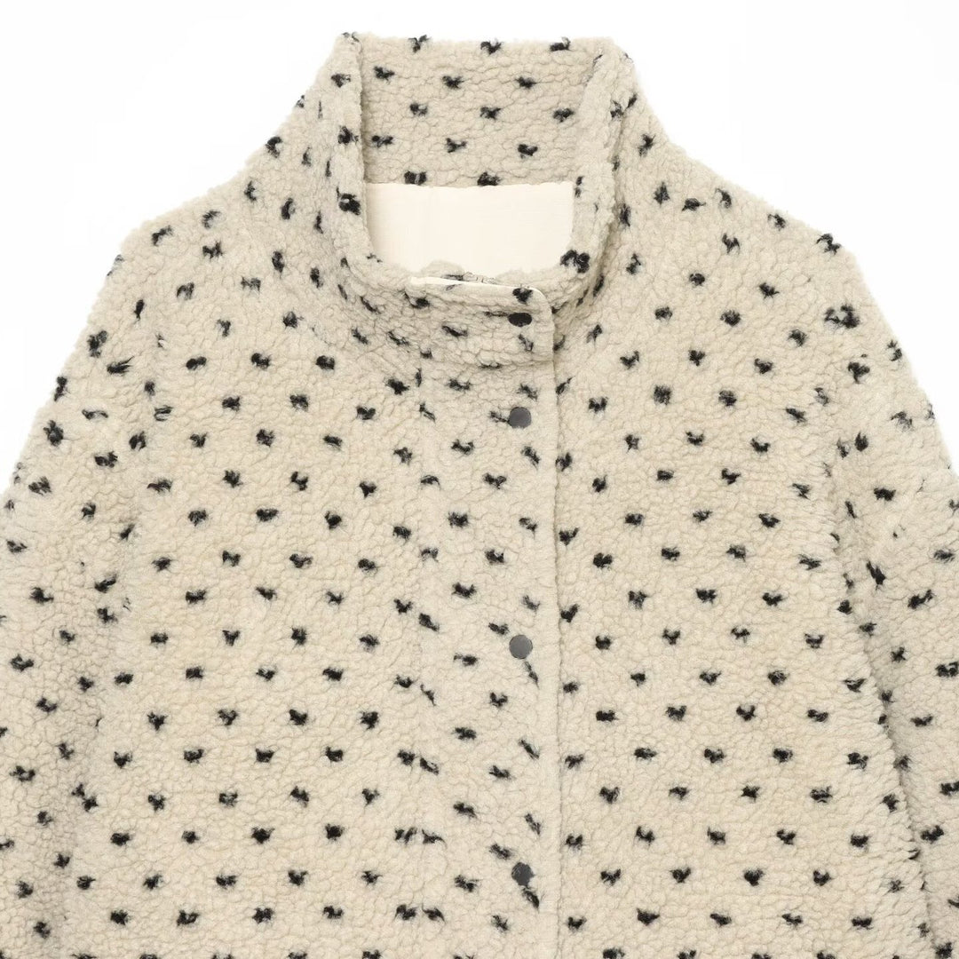 Damen Kurze Teddyjacke mit Stehkragen und Punktmuster Nord Taschen