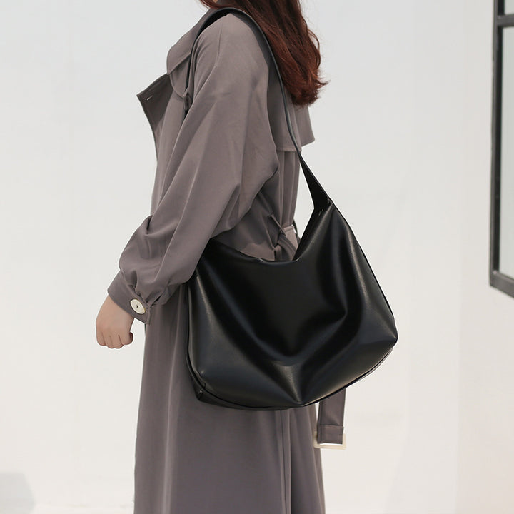 Damen Hobo-Tasche aus hochwertigem Leder mit elegantem Faltendesign Nord Taschen