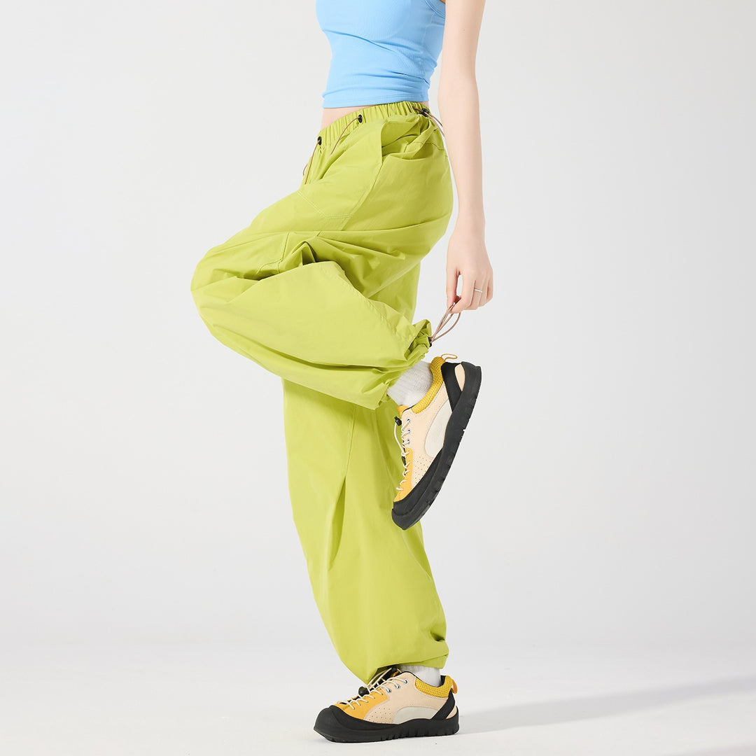 Damen Weite Nylon-Baggyhose mit elastischem Tunnelzugbund & Utility‑Taschen Nord Taschen