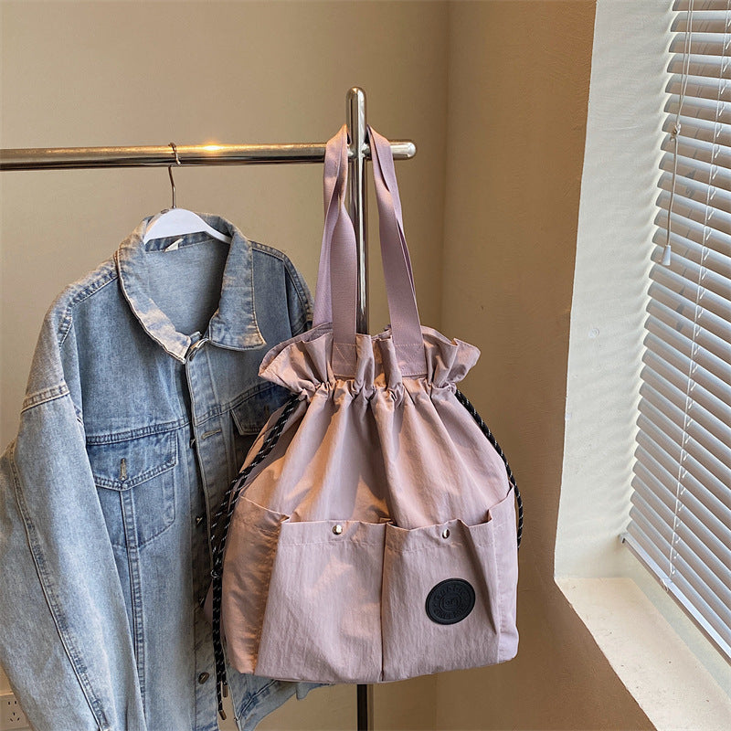 Damen Shopper-Tasche mit multifunktionalen Fächern und verstellbarem Tragesystem Nord Taschen