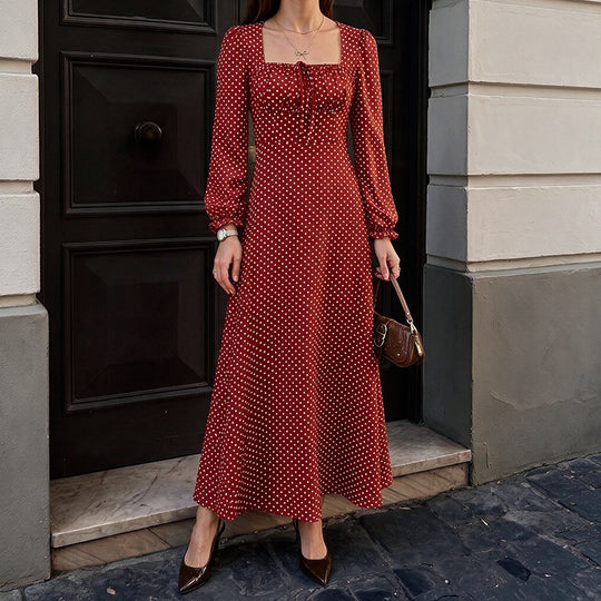 Damen Retro-Maxikleid mit quadratischem Ausschnitt, geraffter Brustpartie und langen Ärmeln Nord Taschen