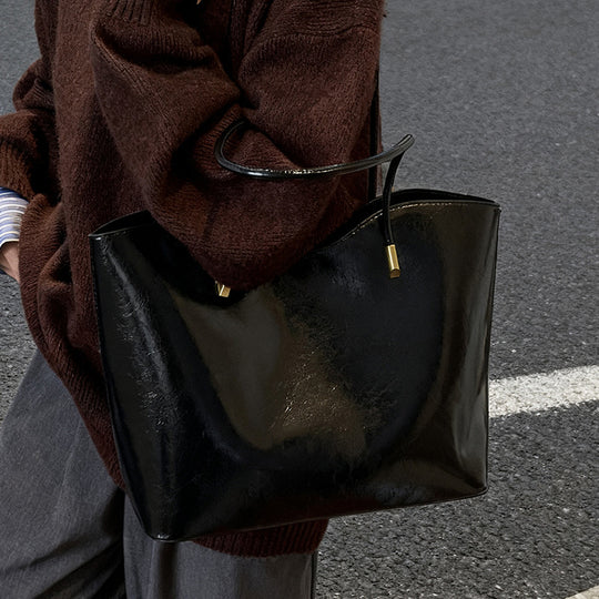 Damen minimalistische Handtasche mit verstellbarem Schultergurt Nord Taschen