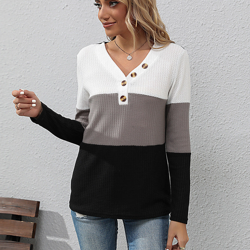Damen Waffelstrick-Longsleeve mit V-Ausschnitt und Henley-Knopfleiste Nord Taschen
