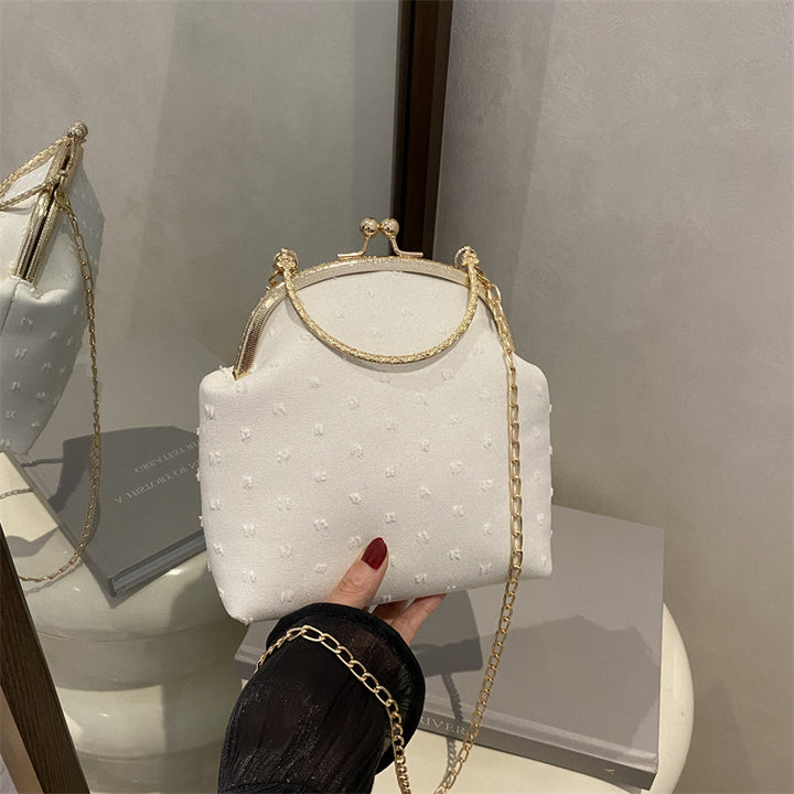 Damenhandtasche mit elegantem Kettenhenkel und strukturiertem Obermaterial Nord Taschen