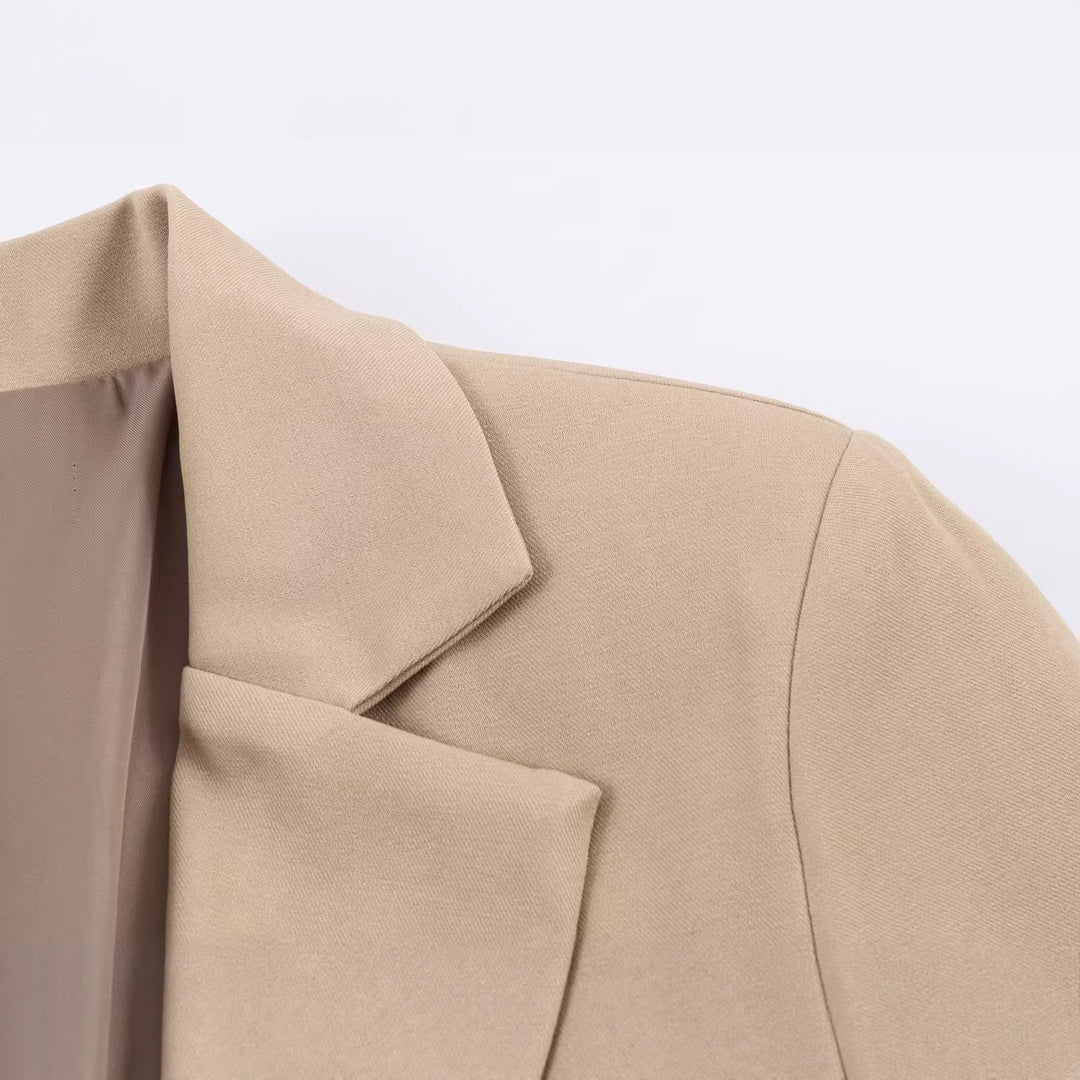 Damen taillierter Longline-Blazer mit Wiener Nähten und Pattentaschen Nord Taschen