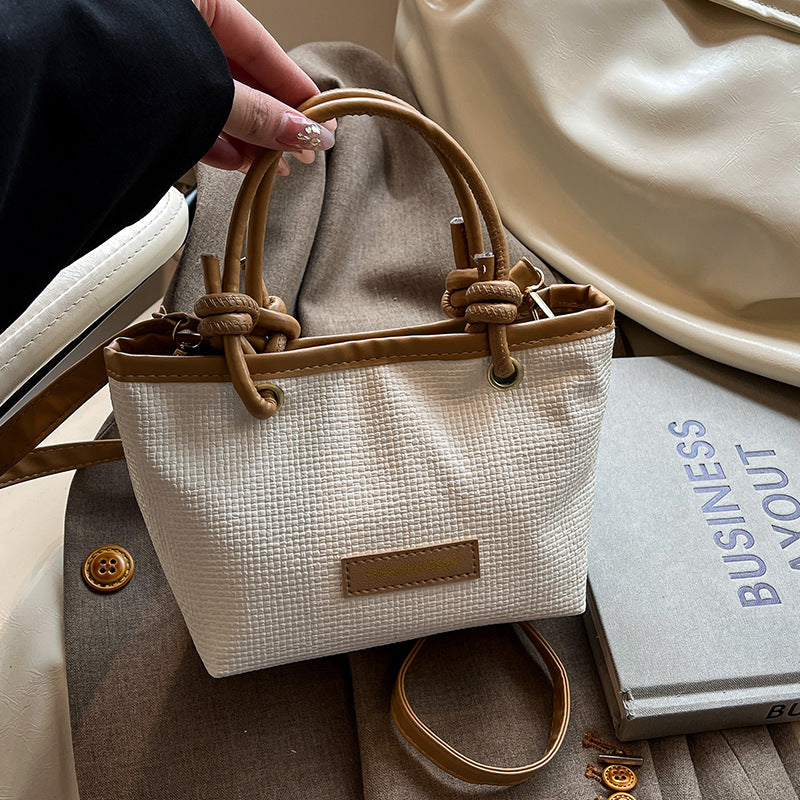 Damen Handtasche mit innovative Textur und modernem Design Nord Taschen