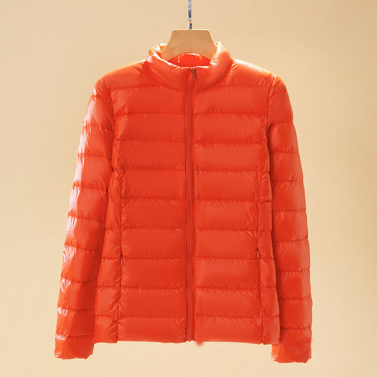 Damen ultraleichte gesteppte Daunenjacke mit Stehkragen und Reißverschluss Nord Taschen