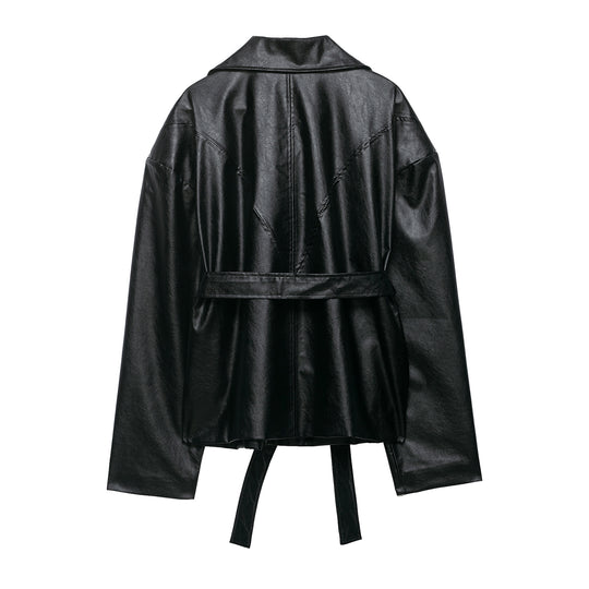 Damen Kurze Kunstlederjacke mit Taillengürtel, Reißverschluss und markantem Kragen Nord Taschen