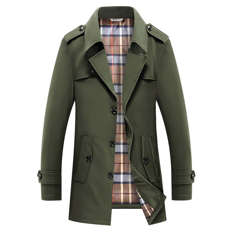Herren Kurz-Trenchcoat im klassischen Stil mit karierter Innenfütterung, Schulterklappen und Pattentaschen Nord Taschen