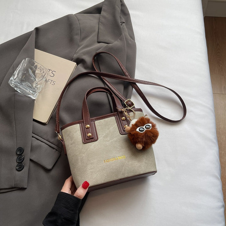 Damenhandtasche im modernen Stil mit abnehmbarem Accessoire Nord Taschen