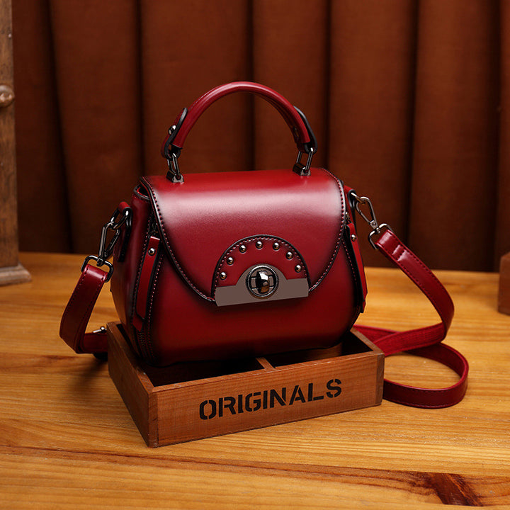 Damen elegante Handtasche mit Metallakzenten Nord Taschen