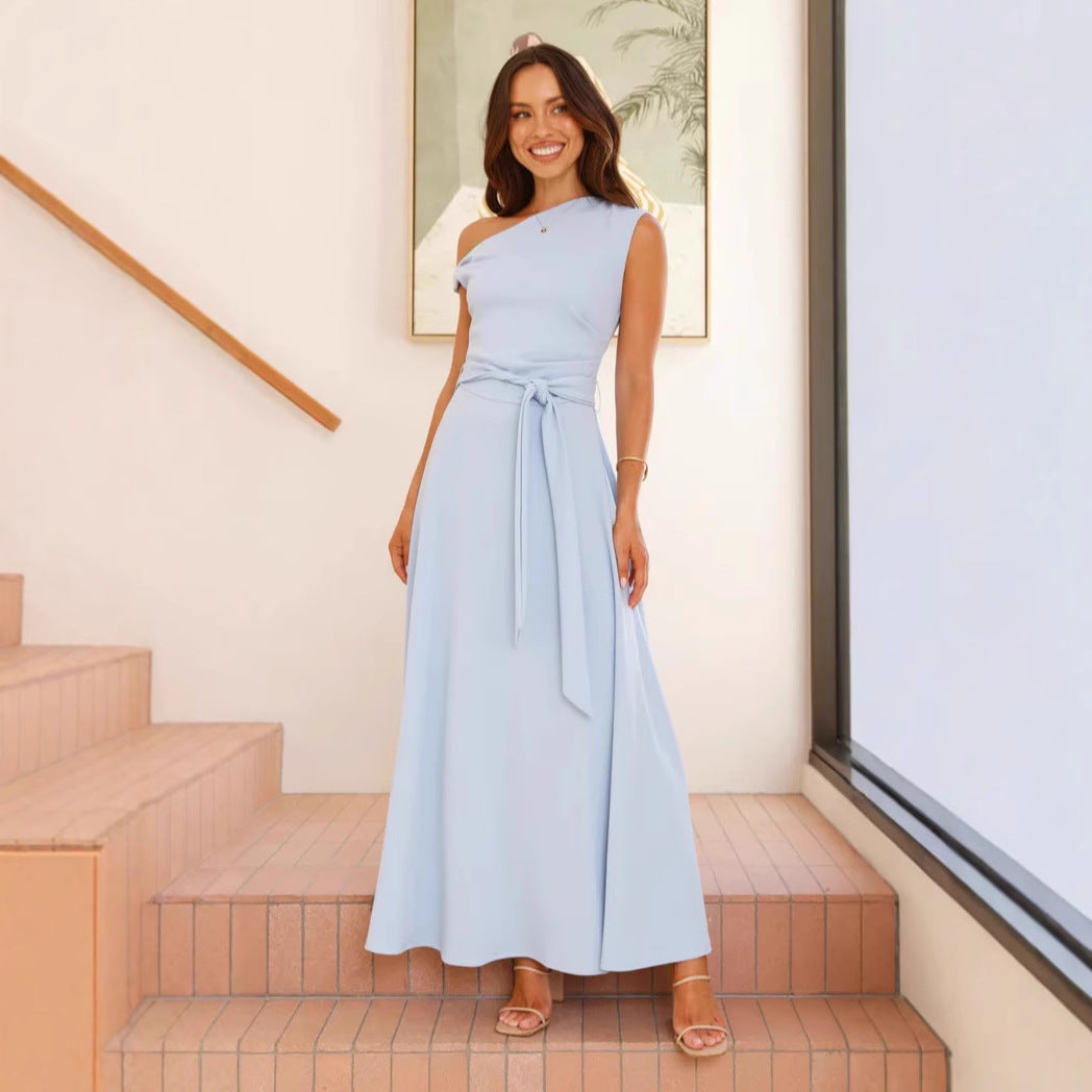 Damen Maxikleid mit schickem asymmetrischen Ausschnitt und eleganter Schleife