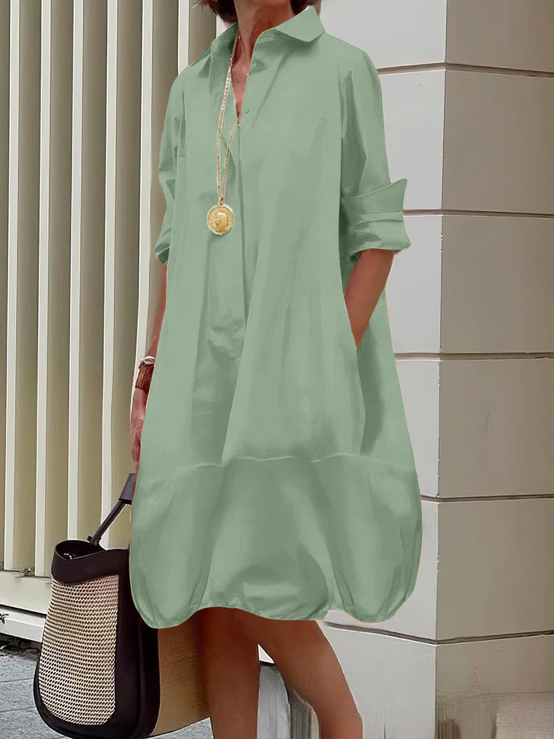 Damen Lässiges Hemdblusenkleid mit weit geschnittenem Saum Nord Taschen