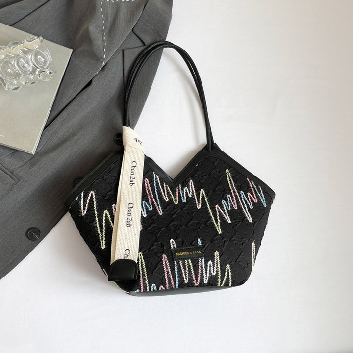Damen Handtasche mit einzigartigem grafischem Design Nord Taschen