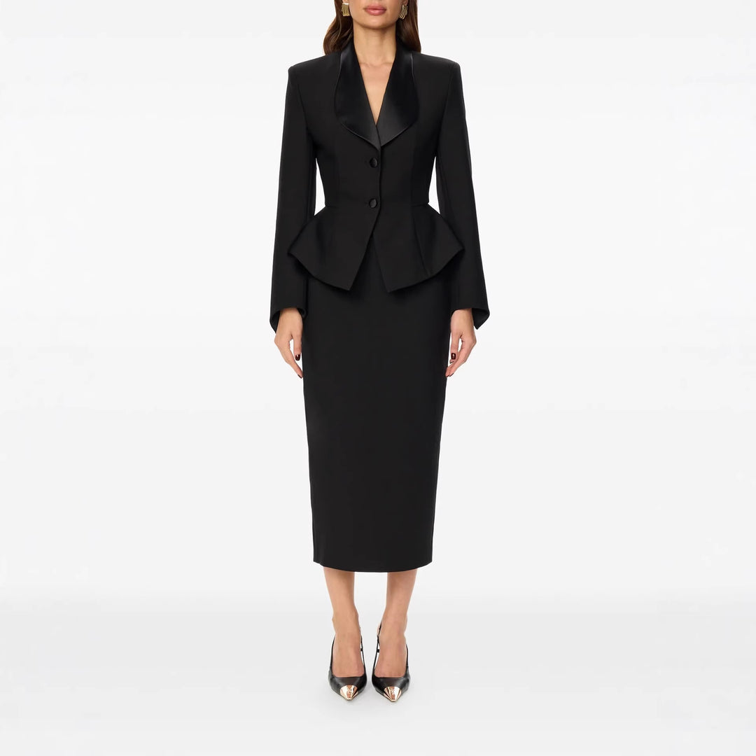 Damen Taillierter Blazer mit Schößchen Satin‑Schalkragen und schlanker Silhouette Nord Taschen