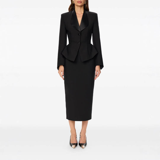 Damen Taillierter Blazer mit Schößchen Satin‑Schalkragen und schlanker Silhouette Nord Taschen