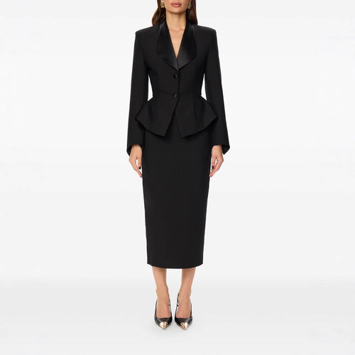 Damen Taillierter Blazer mit Schößchen Satin‑Schalkragen und schlanker Silhouette Nord Taschen