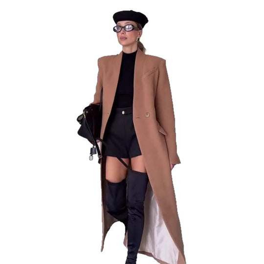 Damen Maxilanger taillierter Mantel im Clean‑Cut Design mit betonter Schulterpartie Nord Taschen