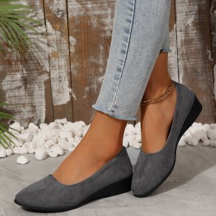Damen  elegante Ballerina mit leichter Keilsohle und Krokoprägung Nord Taschen