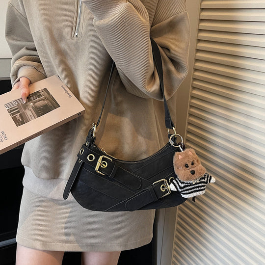 Damen Umhängetasche mit verspieltem Tieranhänger und elegantem Design Nord Taschen