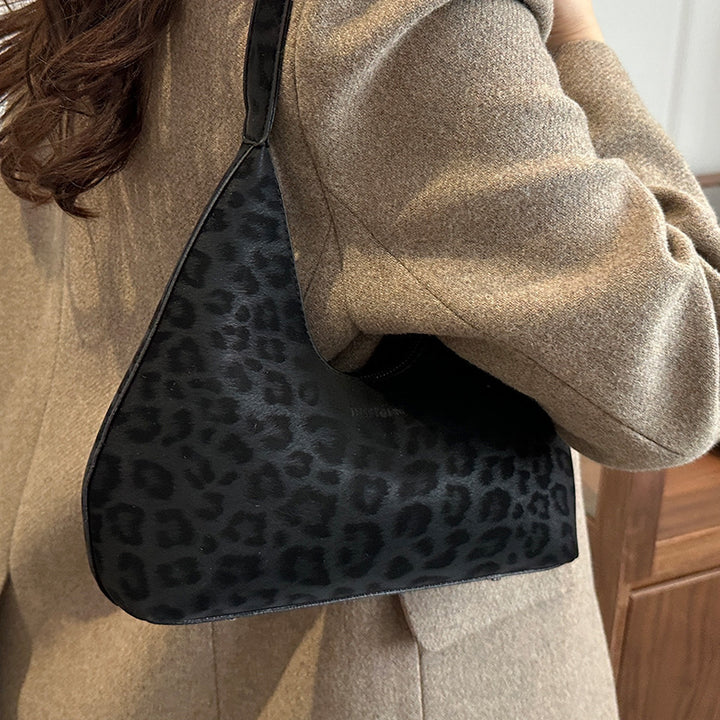 Damen Umhängetasche mit modernem Leopardenmuster Nord Taschen
