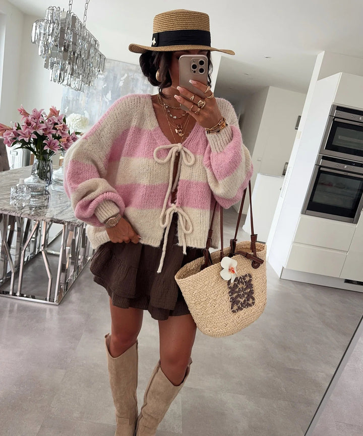 Damen lockere Strickjacke mit breiten Streifen und Bindegürtel