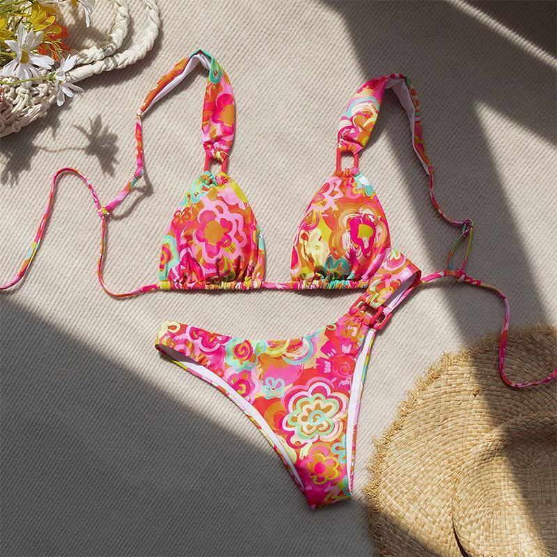 Damen Dreieck-Bikini mit verstellbaren Trägern und auffälligem Blumenmuster Nord Taschen