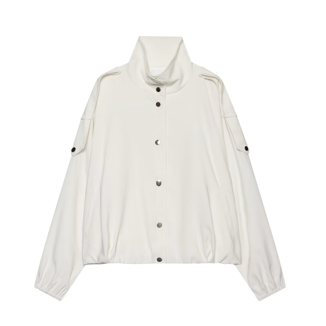Damen Leichte Cropped-Windjacke im Boxy‑Schnitt mit hohem Funnelkragen und Ärmel-Pattentaschen Nord Taschen