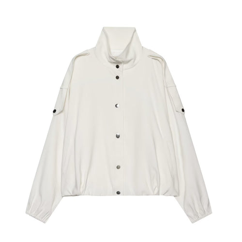 Damen Leichte Cropped-Windjacke im Boxy‑Schnitt mit hohem Funnelkragen und Ärmel-Pattentaschen Nord Taschen