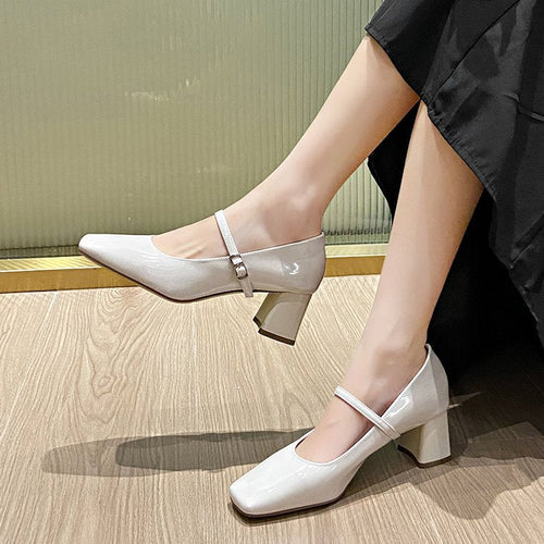 Damen spezielle Blockabsatz-Pumps mit verstellbarem Riemen Nord Taschen