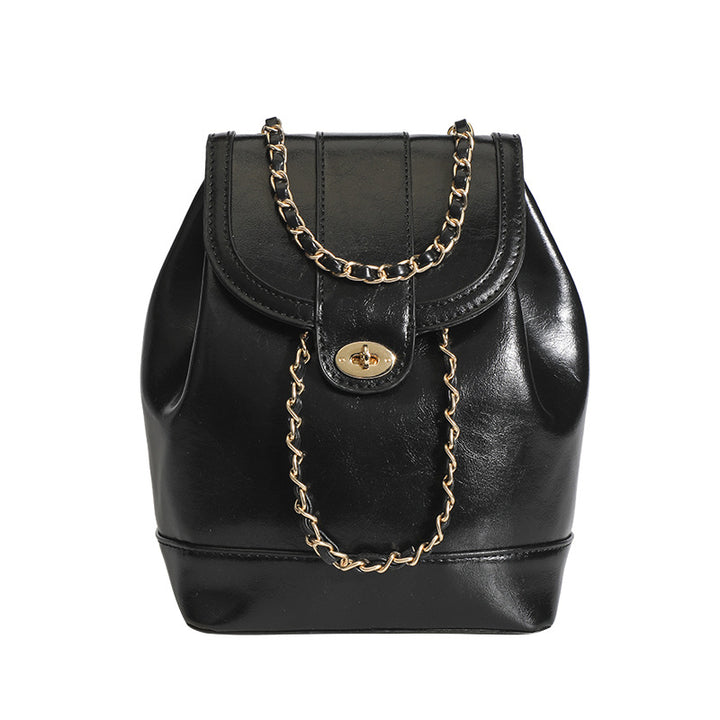 Damen Rucksacktasche mit elegantem Kettenakzent und raffiniertem Klappverschluss Nord Taschen