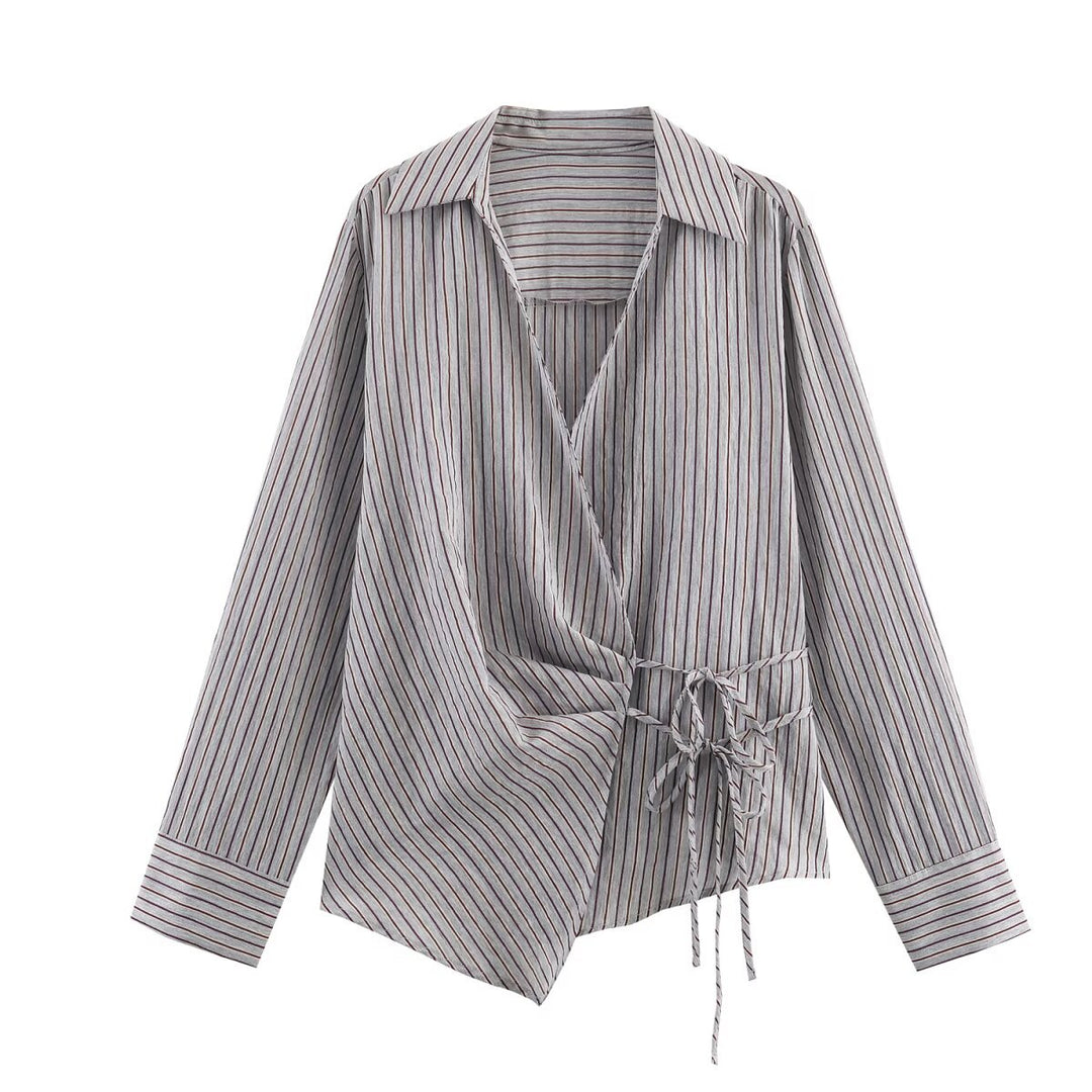 Damen 10+ asymmetrische Wickelbluse mit Tunnelzug, Hemdkragen und langen Ärmeln Nord Taschen