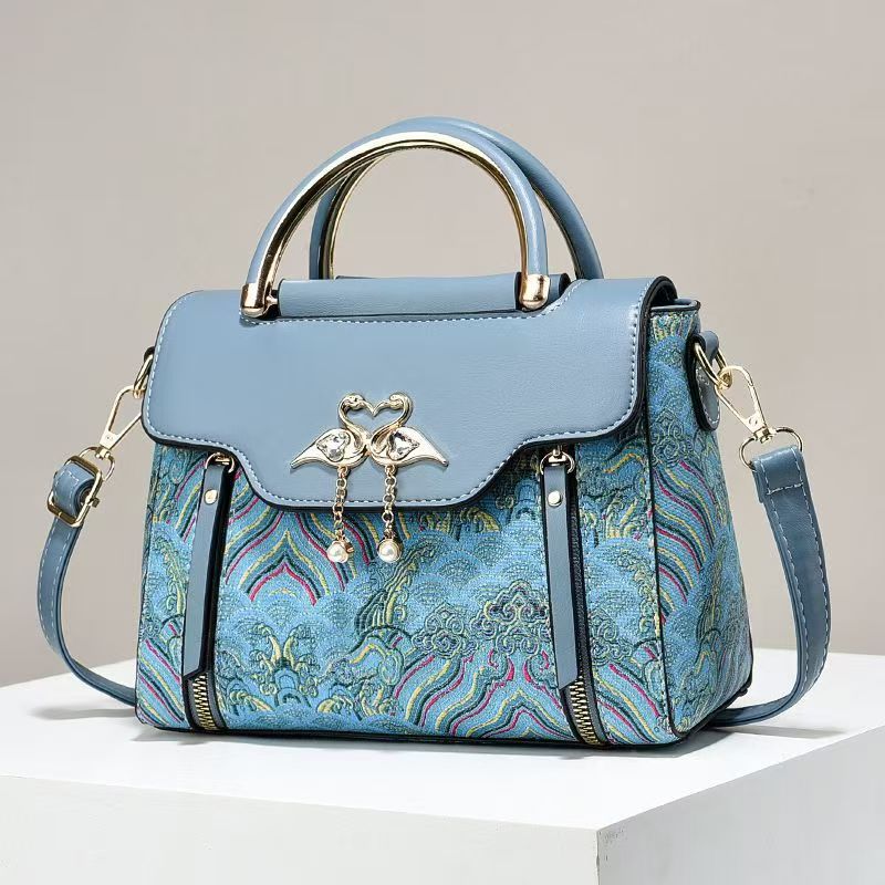 Damen stilvolle Handtasche mit verspieltem Design Nord Taschen