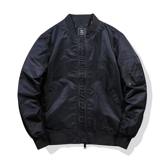Herren leichter Nylon-Bomber mit kontrastierender Innenfütterung, Ärmeltasche und geripptem Bund Nord Taschen