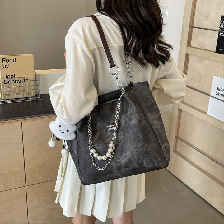 Damen modische Handtasche mit kreativem Plüsch-Anhänger Nord Taschen