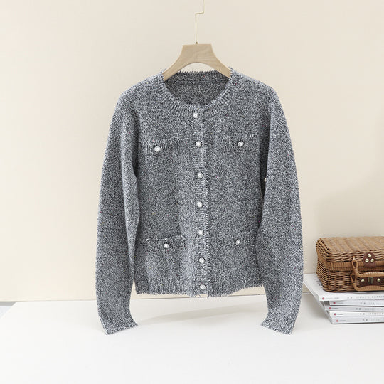 Damen Bouclé-Cardigan mit Perlmuttknöpfen und aufgesetzten Taschen Nord Taschen