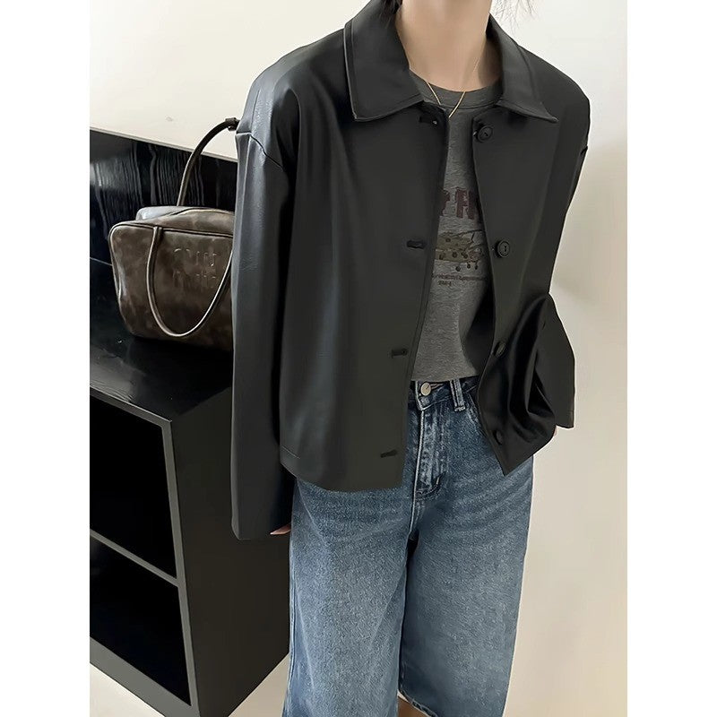 Damen Boxy‑Kunstleder‑Hemdjacke mit verdeckter Knopfleiste und überschnittenen Schultern Nord Taschen