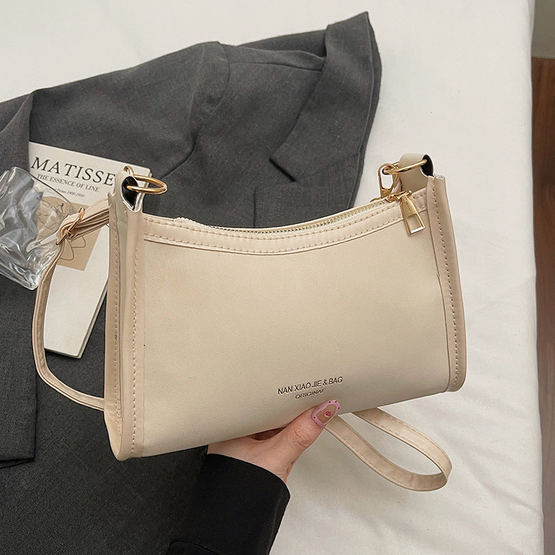 Damen Henkeltasche mit einzigartigem Dekor und praktischem Reißverschluss Nord Taschen