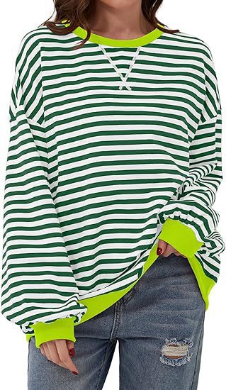 Damen Gestreifter Oversize Pullover mit Kontrastbündchen Nord Taschen