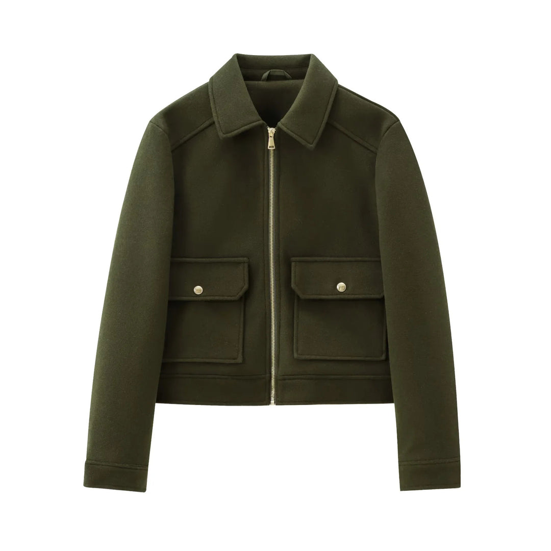 Damen 40+ kurze Woll‑Blousonjacke mit goldfarbenem Reißverschluss und aufgesetzten Pattentaschen Nord Taschen