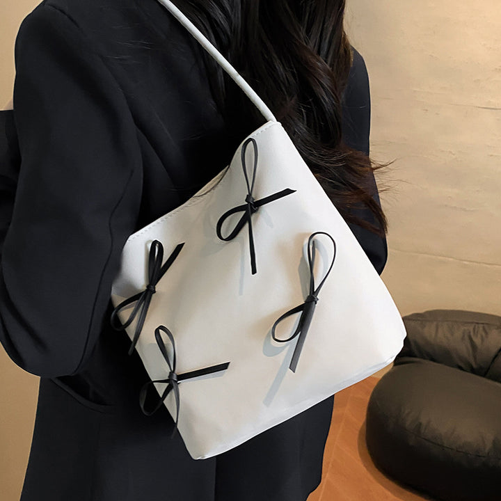 Damen Henkeltasche mit dekorativen Schleifendetails Nord Taschen