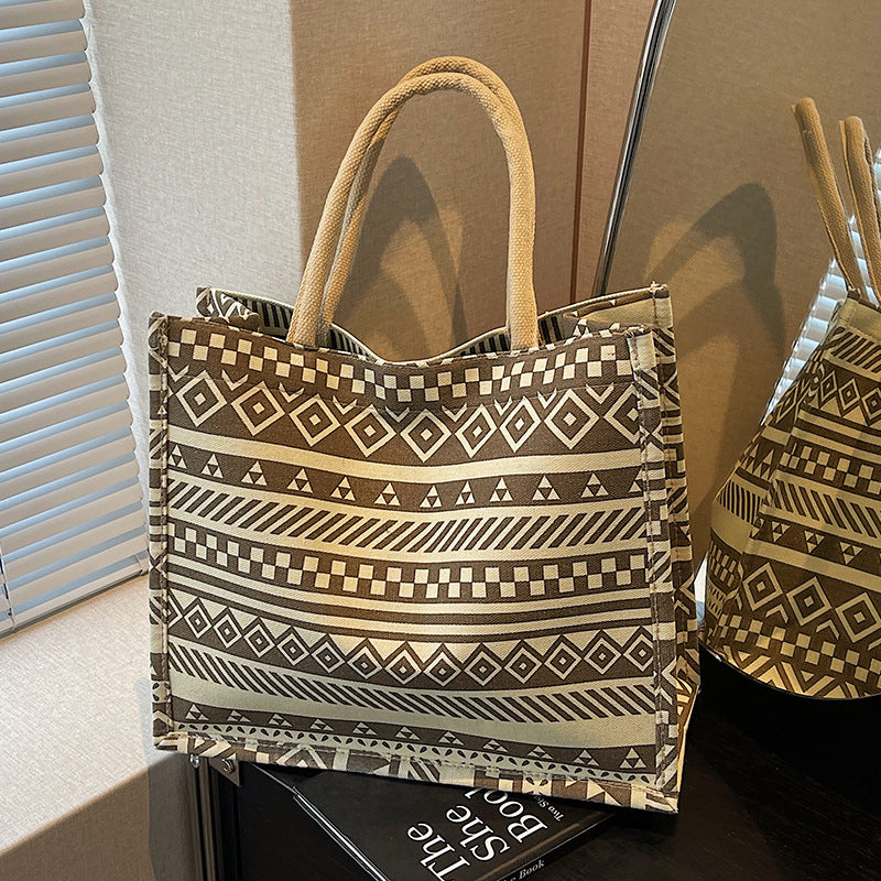 Damen Jute-Tragetasche mit kunstvollem Elefantenmuster und robusten Griffen Nord Taschen