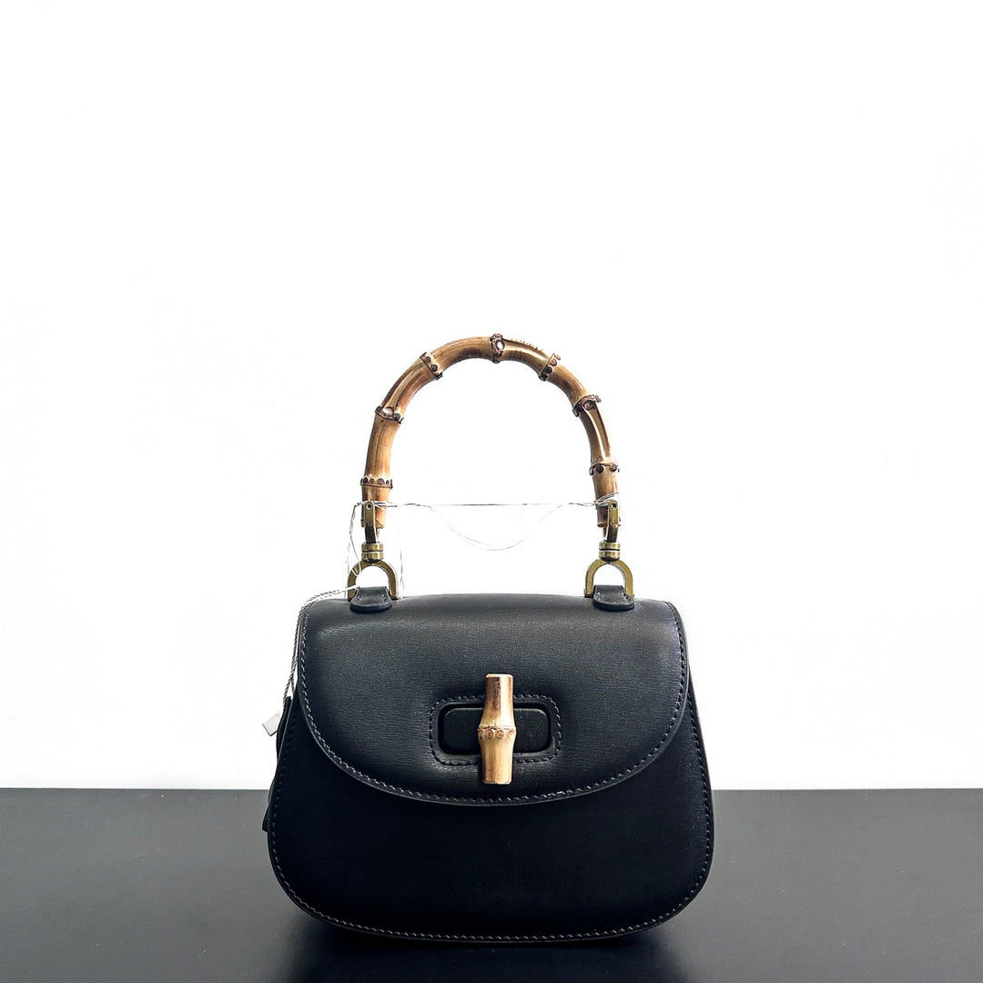 Damen Handtasche mit stilvollem Bambusgriff Nord Taschen
