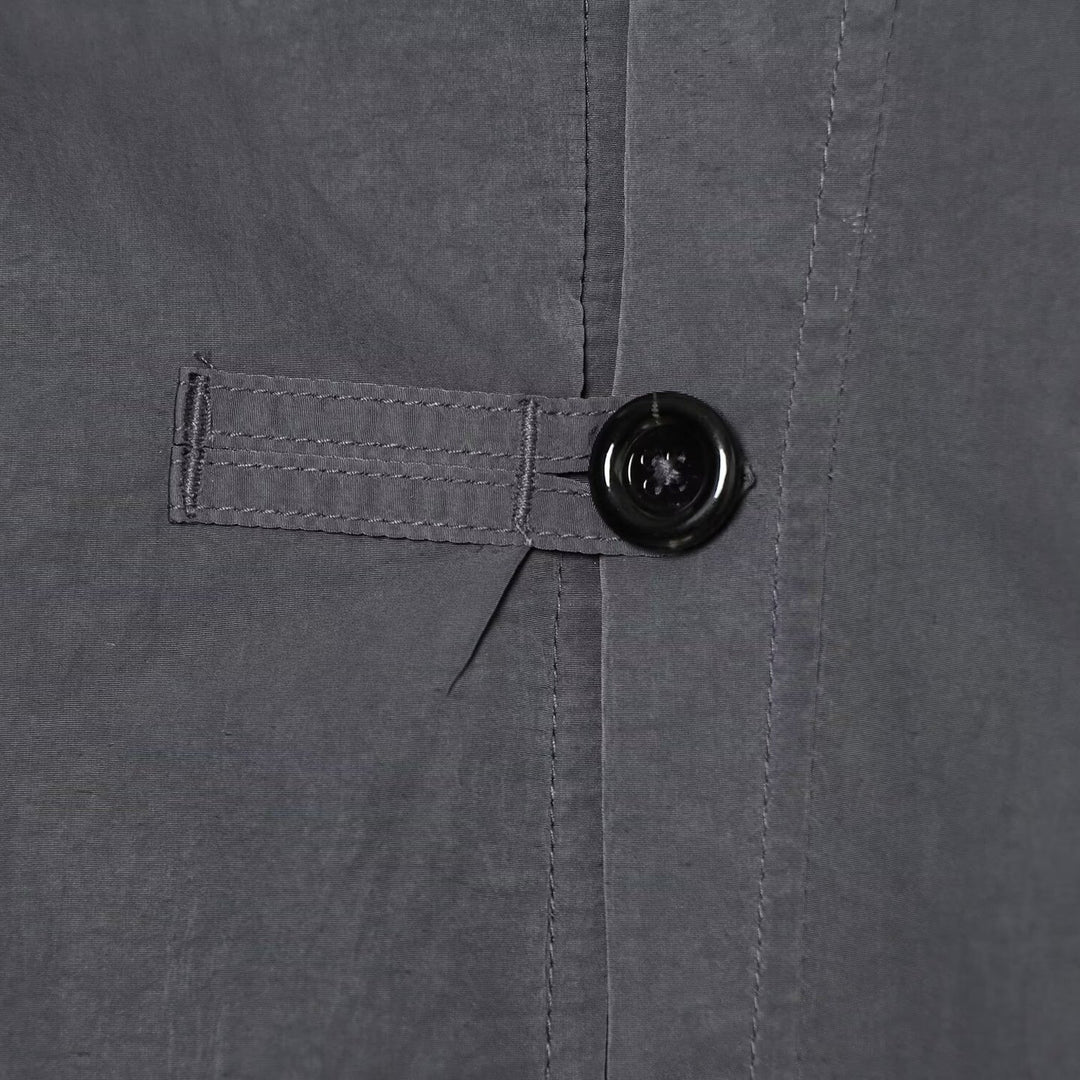 Damen Leichte Cropped Nylonjacke mit hohem Funnelkragen, Oversize-Schnitt und elastischen Bündchen Nord Taschen